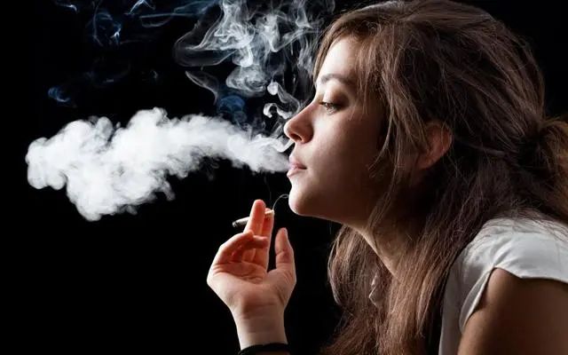 香烟为何要分软包和硬包，这二者有什么区别？经常吸烟的人了解下