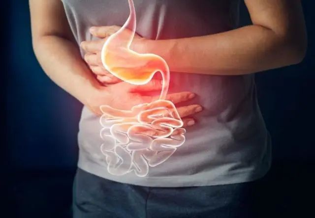 布洛芬是万能止痛药？医生：6类人应避免服用，后果你承担不起