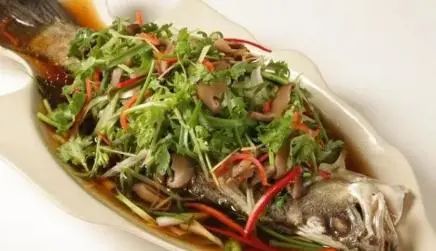鱼是发物不能吃，癌症需忌口？提醒：真正不能吃的是这3种食物