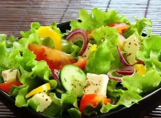 鱼是发物不能吃，癌症需忌口？提醒：真正不能吃的是这3种食物
