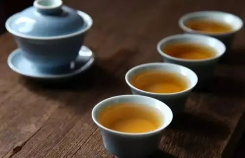 糖，是癌细胞的“催化剂”？医生：不想癌细胞活跃，少吃4物
