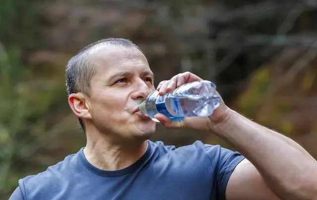 哪种体型的人更易长寿？是矮胖还是瘦高？研究结果或会让你意外