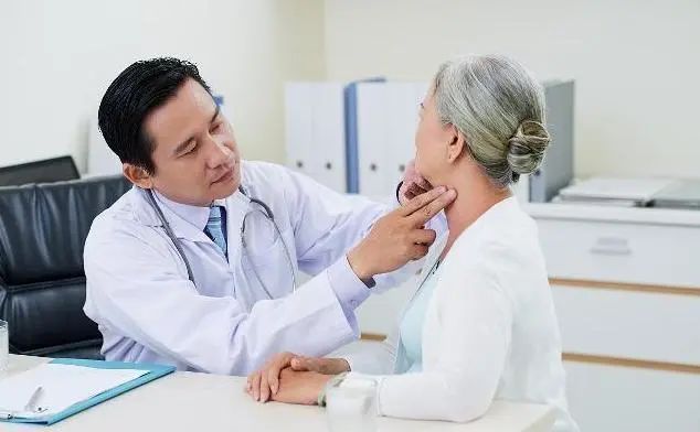 常喝小米粥可以呵护甲状腺？医生：想甲功稳定，两种粗粮少吃为好