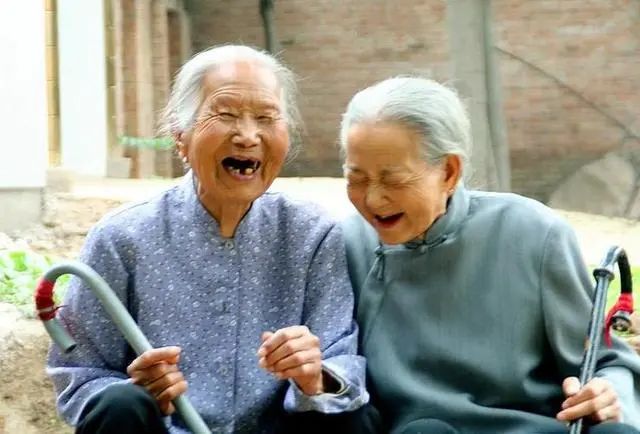 寿命长的人，通常有“三慢、三大、三通”的共性，你占了几条？