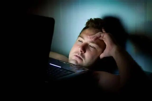 男性“耗阳”的行为有哪些？提醒：能不做就不做，别等生病才后悔