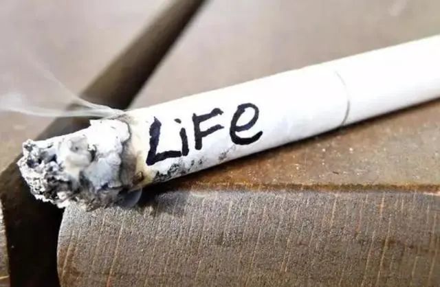 脑梗是拖出来的？医生提醒：6个表现或是脑梗的前兆，请引起重视