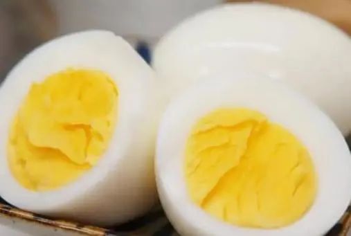 不能和鸡蛋一起吃的食物？提醒大家要注意，不要不当回事