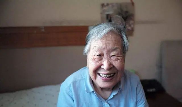 寿命“藏”在脸上？长寿的人脸上或会有这5个特征，占一个也不错