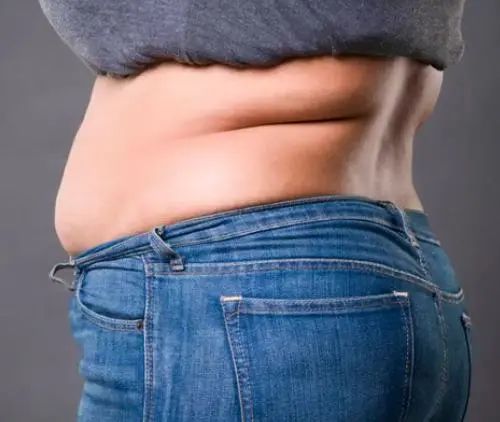 女性过了50岁，体重在多少斤比较合适？对照一下，或许你根本不胖