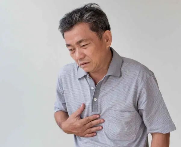 身体被香烟掏空的症状，希望都没有，如果占一个，该考虑戒烟了