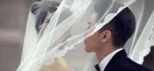 亲热时，有3个部位是禁吻区，为了男女双方的健康，不要轻易触碰