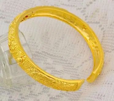 女人长期佩戴“金手镯”，真的对身体好吗？医生终于说出实情