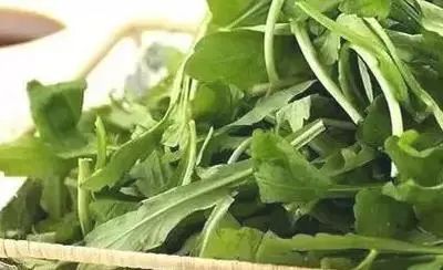 提醒：生活中常见的这五个野菜，或要少吃，建议别再当成宝